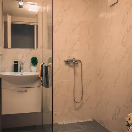 Voxel & Stork Apartments Skopje 2 Апартаменты *