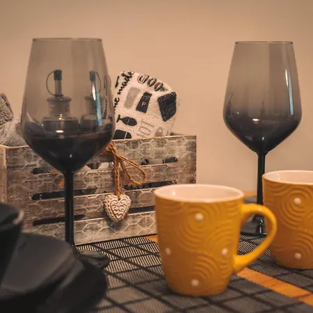 Voxel & Stork Apartments Skopje 2 Апартаменты *